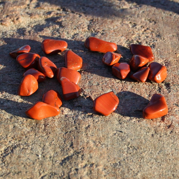 Punainen jaspis EXTRA, hiottu